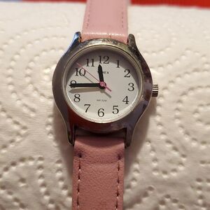TIMEX T79081 Easy Read Women's or Kids Silver Face Watch Pink Vegan Leather Band